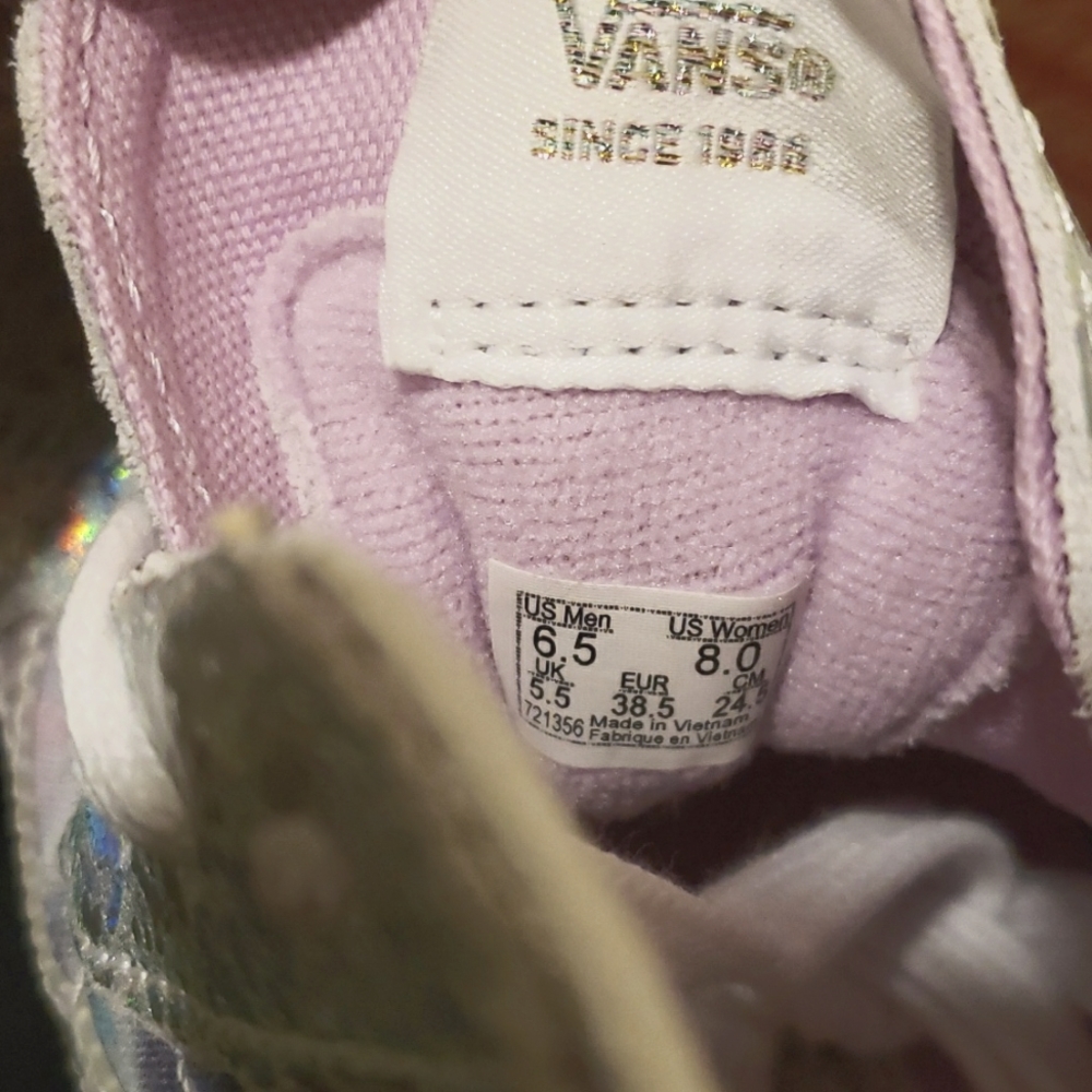 NWT! Vans Sk8-Hi Tapered High Top Shoes / Sneakers BUTTERFLY DREAMS HOLOGRAPHIC - Picture 12 of 12